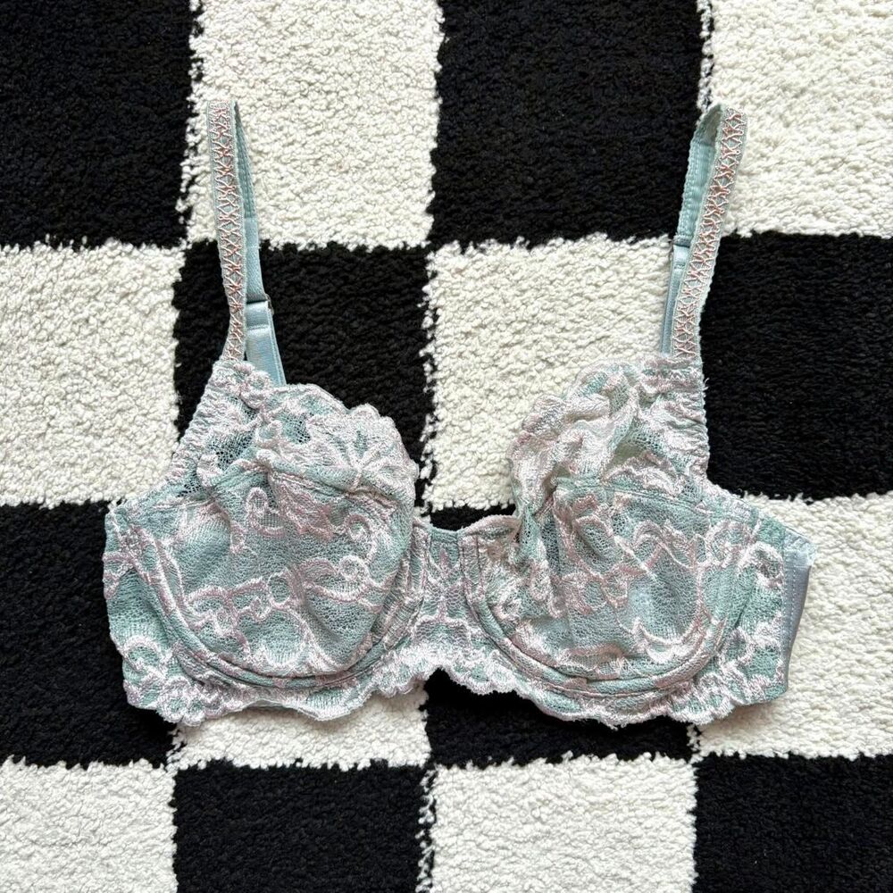 Wacoal Seafoam Green Lace Bra 32D